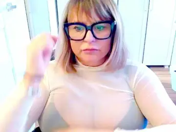 Bongacams Nude Webcam of perfectDIANA