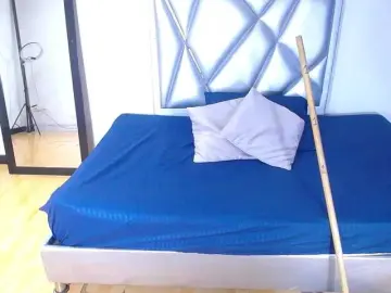 Bongacams Free Porn Cam of goldenn-ass