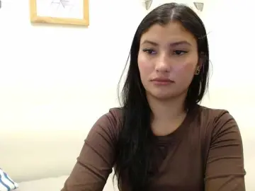 Bongacams Free Live Porn of louisk2