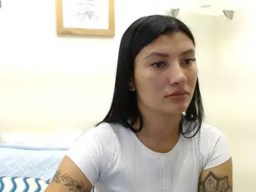 Bongacams Live Sex Cam of louisk2