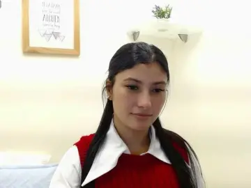 Bongacams Watch Live Sex Cams of louisk2