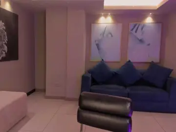 Bongacams Best Webcam of MiaLaurence