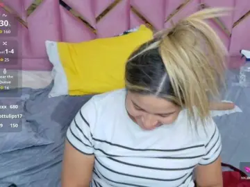 Bongacams Adult Video Chat of collegepawglovedaddy