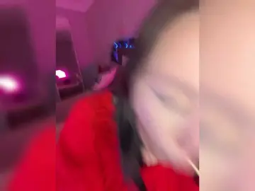 Bongacams Adult Webcam of CurvyWoman-