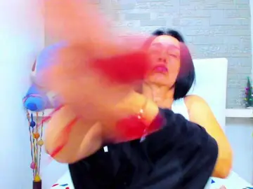 Bongacams Sex Cam of NastyMilfer