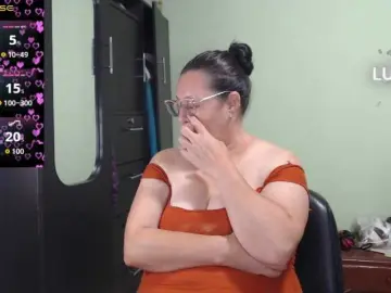 Bongacams Sex Chat of rouseehotglad