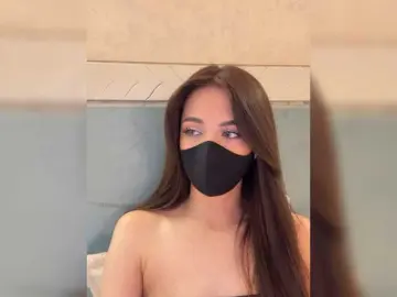 Bongacams Nude Webcam of KissMec