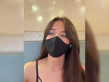 Bongacams Nude Webcam of KissMec