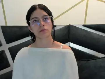 Bongacams Watch Live Sex Cams of maddy-jacksonw