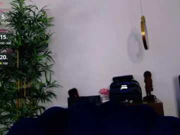 Bongacams Watch Live Sex Cams of CreamyInk