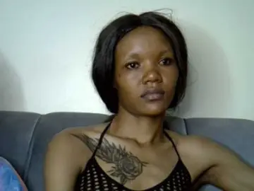 Sexyroses from bongacams