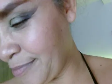 Bongacams Live Sex Cam of Candela-lat