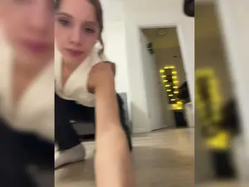 Bongacams Live Porn of Crystal1-1