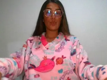 Bongacams Nude Webcam of JuanaBrunette
