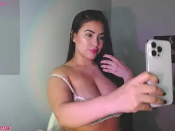 Bongacams Free Live Porn of Zoebolton1