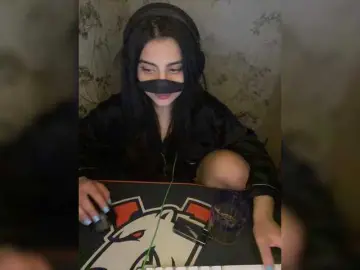 Bongacams Nude Webcam of aloeloea