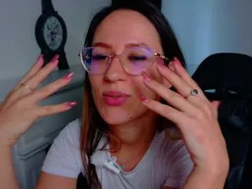 Bongacams Adult Video Chat of NicoleIris