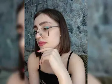 Bongacams Watch Live Sex Cams of kiska-kira