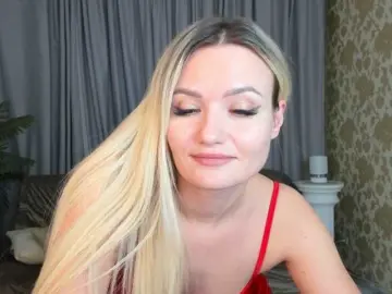 Bongacams Free Live Porn of LexiLure