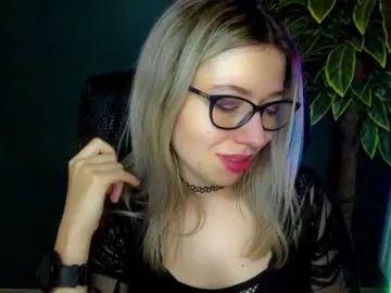 Bongacams Sex Cam of xxHeidiLove