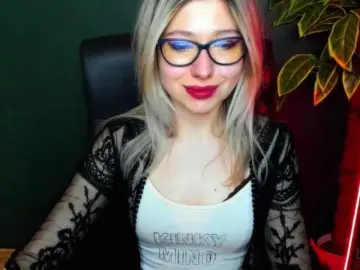 Bongacams Live Sex Cam of xxHeidiLove