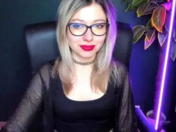 Bongacams Live Sex of xxHeidiLove