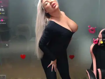 Bongacams Watch Live Sex Cams of SarahStone