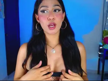 Bongacams Free Porn Cam of AnnieBlu3