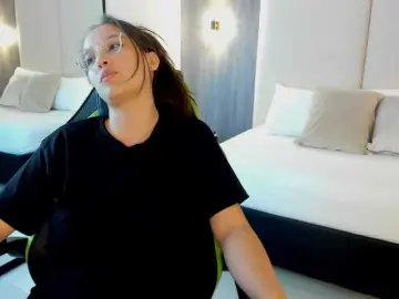 sophia-martinezz from bongacams