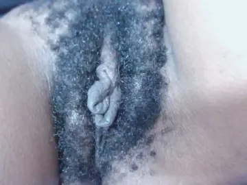 Bongacams Free Live Porn of Skinybitchx