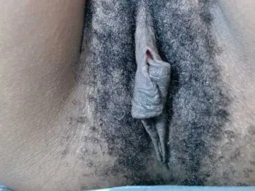 Bongacams Private Sex Chat of Skinybitchx