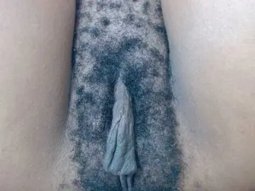 Bongacams Sex Chat of Skinybitchx