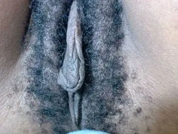 Bongacams Free Porn Cam of Skinybitchx