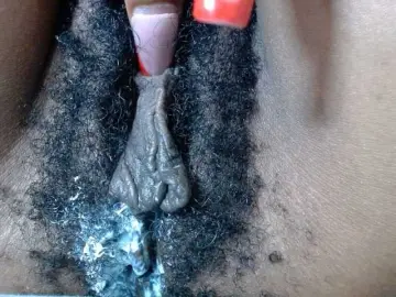 Bongacams Sex Chat of Skinybitchx