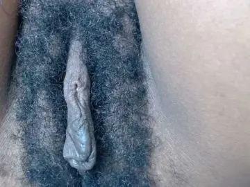 Bongacams Adult Webcam of Skinybitchx