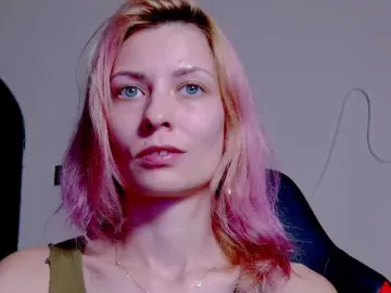 karo131324 from bongacams