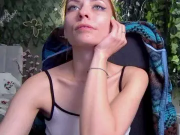 Bongacams Private Sex Chat of karo131324