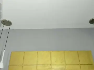 Bongacams Nude Webcam of KinkyCutie