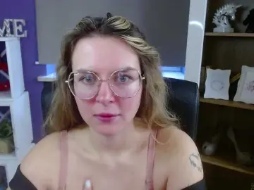 Bongacams Live Sex Cam of soft-zoey