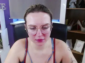 Bongacams Free Porn Cam of soft-zoey