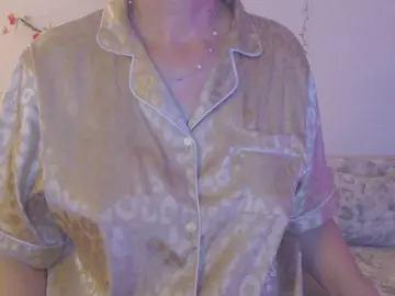 Bongacams Watch Live Sex Cams of goodSnowQueen