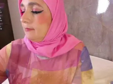 Bongacams Best live sex cam show of HijabiMilf