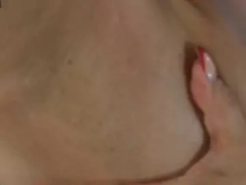 Bongacams Live Sex Cam of curvymilff