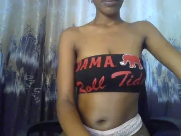 Bongacams Nude Webcam of HappyLoverxo