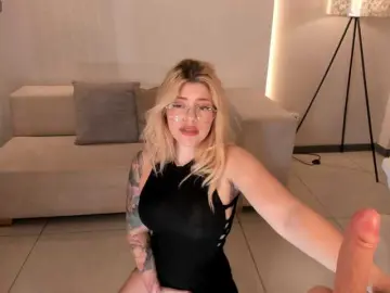Bongacams Live Porn of MadisonKane