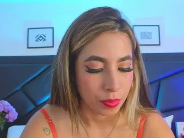 Bongacams Free Live Porn of SophieCarther