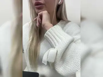 NikaLana from bongacams