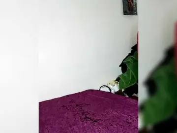 Bongacams Live Sex of freakcurvy8