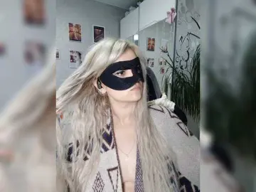 Bongacams Best live sex cam show of LOVEMENOW23