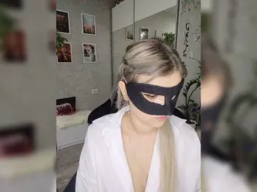 Bongacams Free Live Porn of LOVEMENOW23